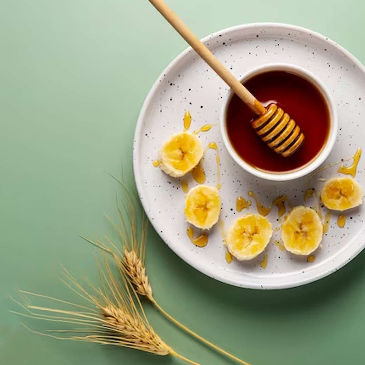 Honey and banana for skin