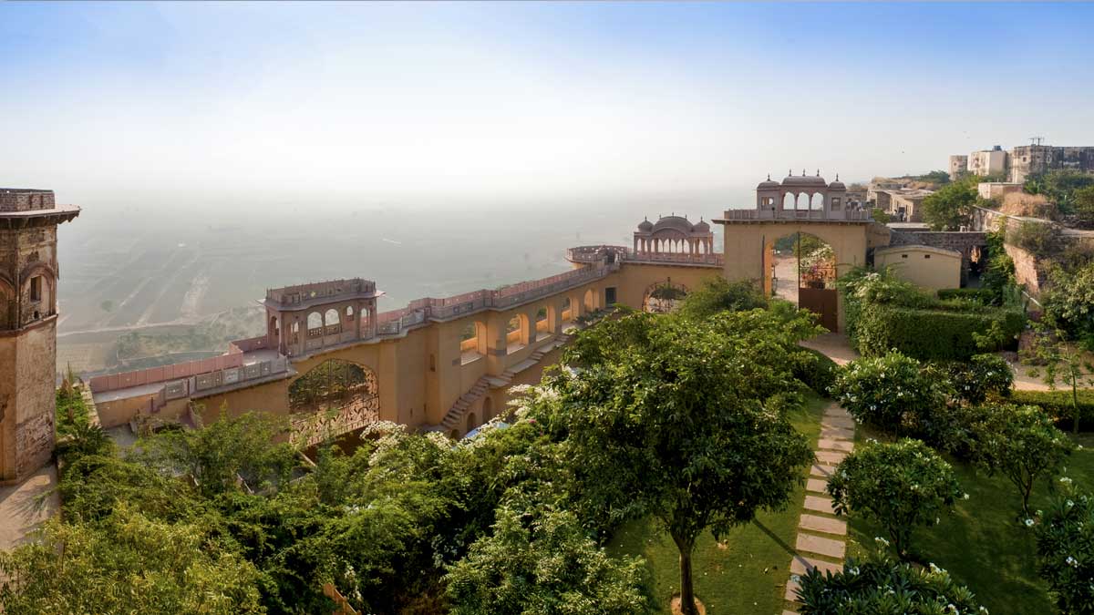 Tijara Fort in hindi