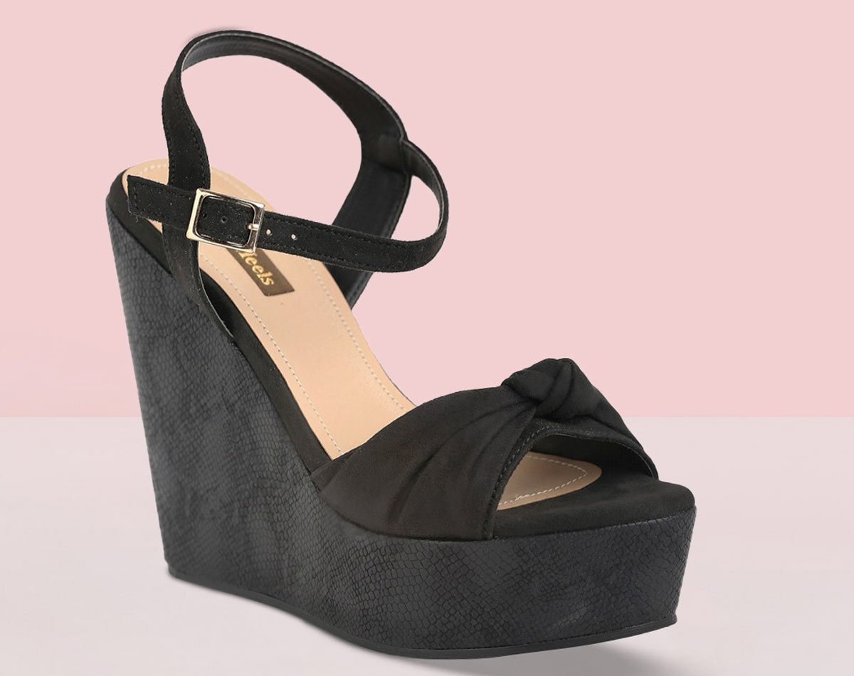 Wedges heels