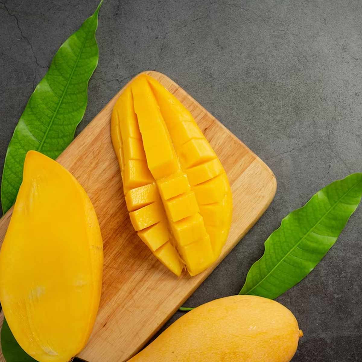 eat mangoes during monsoon