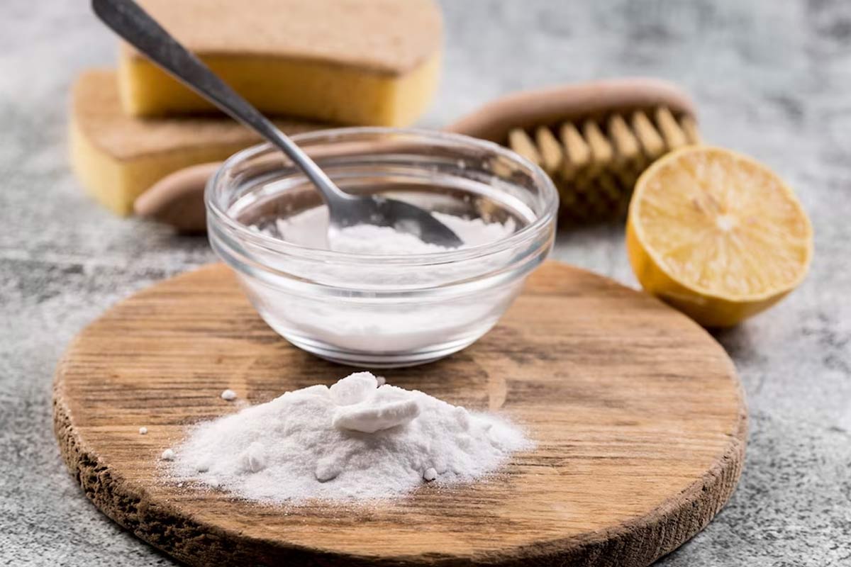 how to use baking soda for rust stain