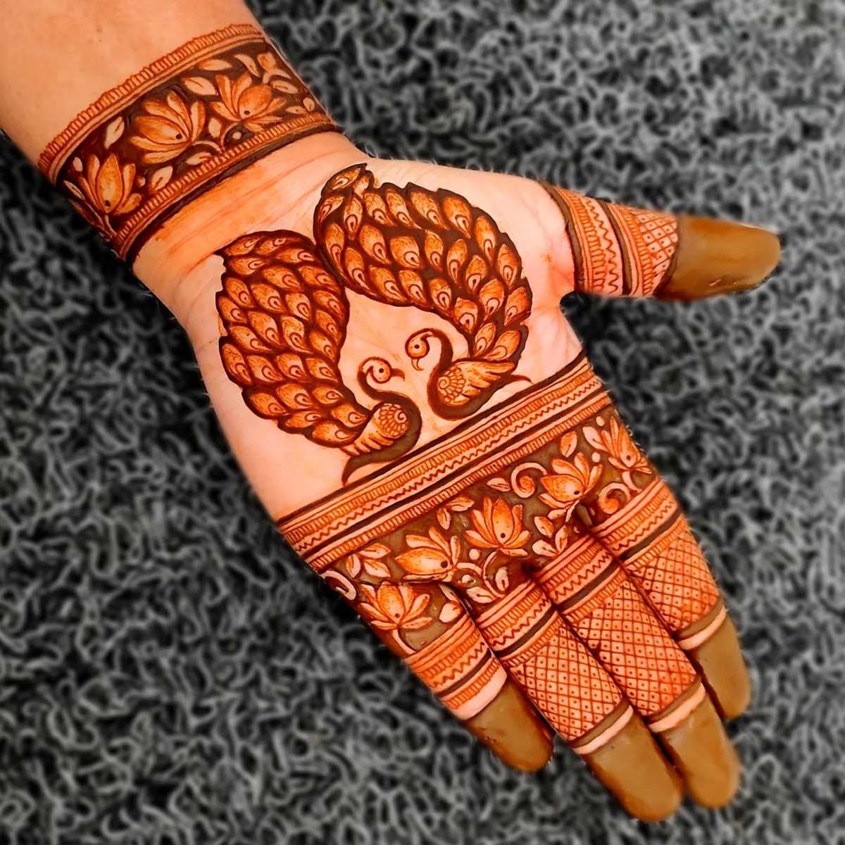 Mehendi Designs Makarsankranti easy trending mehndi designs