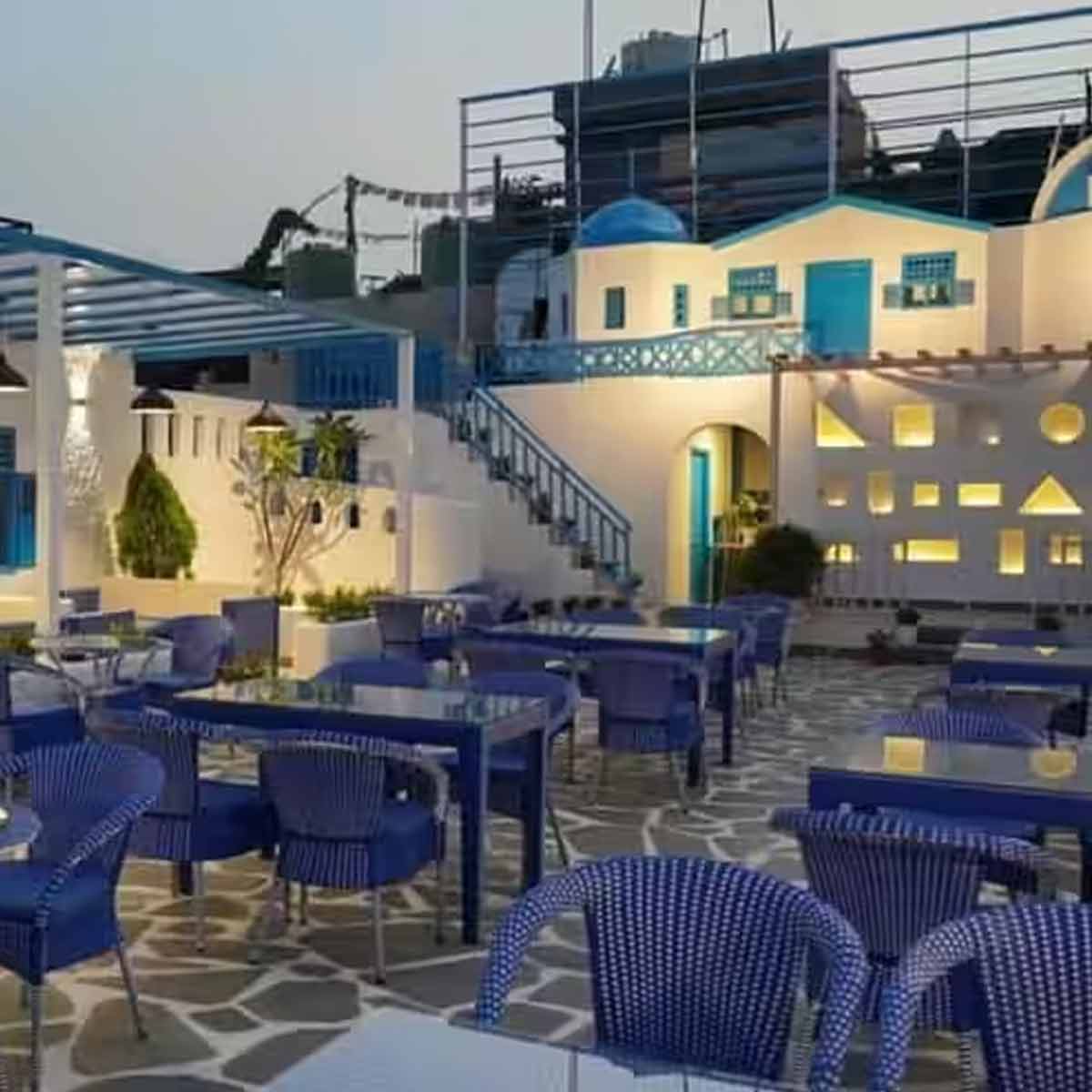 the sky rooftop cafes