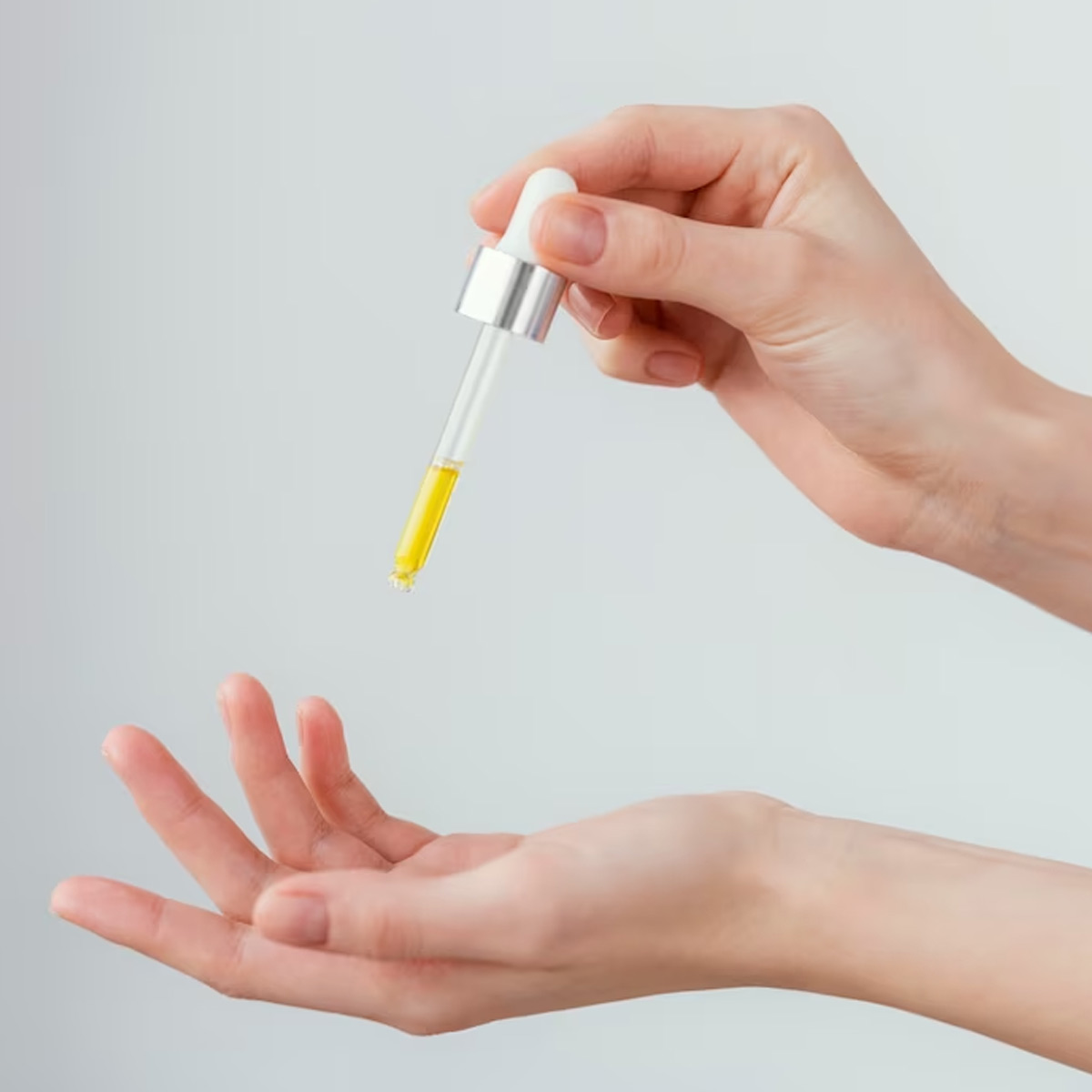 tips for using cuticle oil on nail