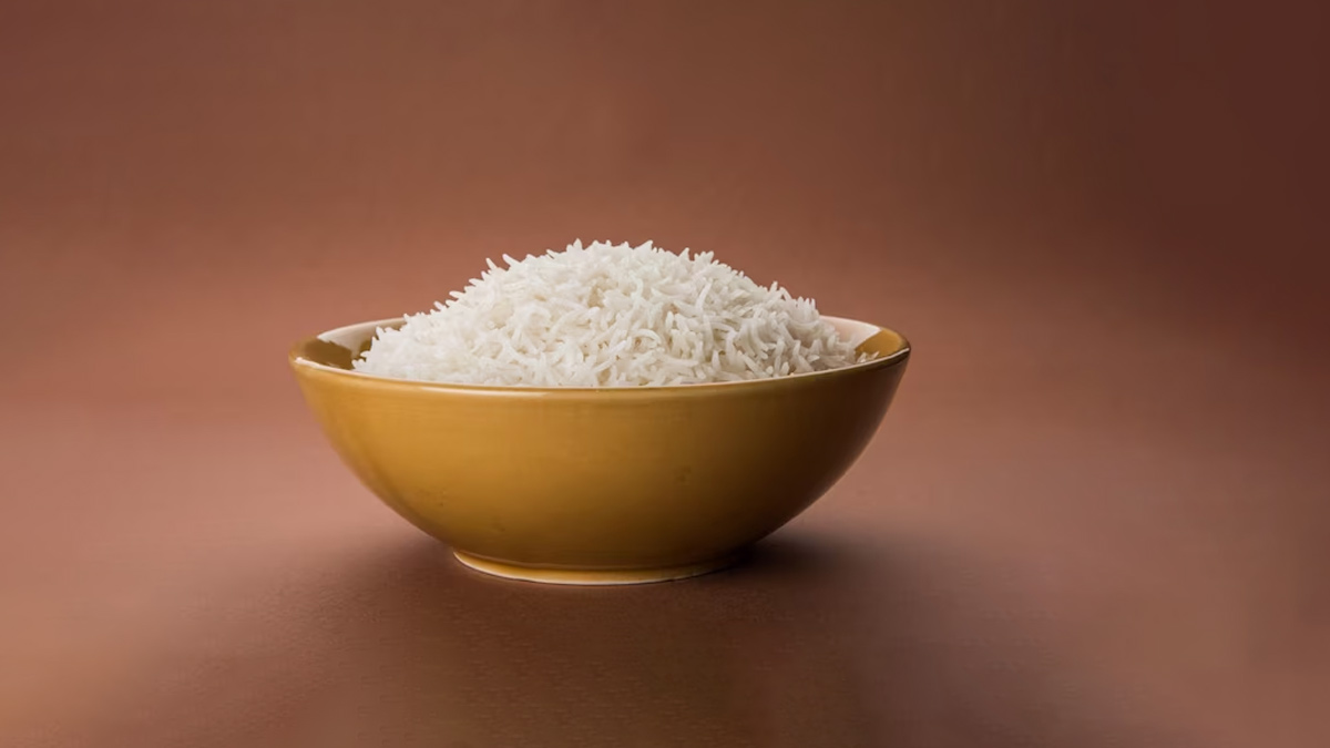 जले हुए चावल को फेंकने के बजाए ऐसे करें ठीक tips to fix burnt rice