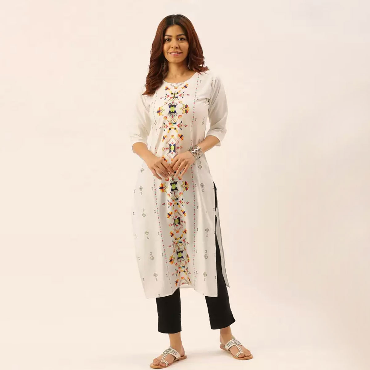 white colour kurti