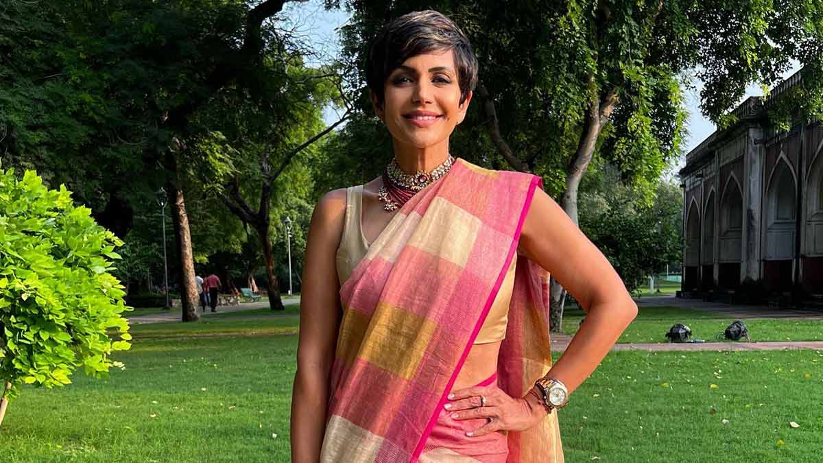 Mandira Bedi की लव स्टोरी है बेहद खास, लोग आज भी करते हैं याद | mandira bedi  interesting love story | HerZindagi