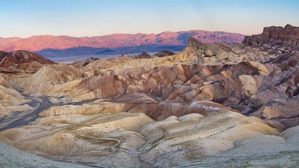 solving-the-death-valley-mystery-here-s-why-the-place-is-a-magnet-for