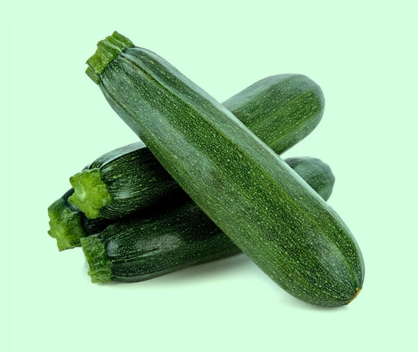 zucchini cucumber difference