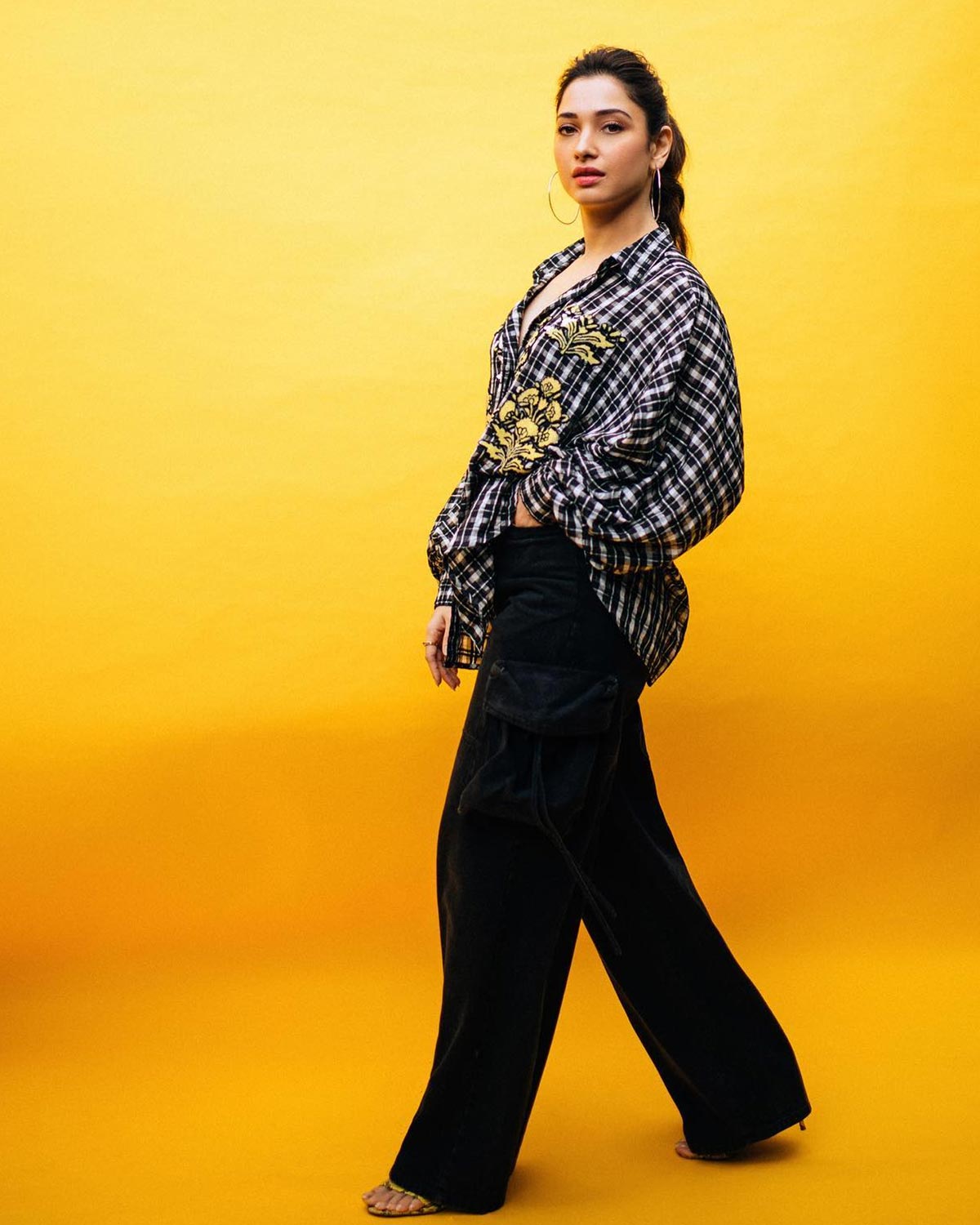 Cargo pants with shirt