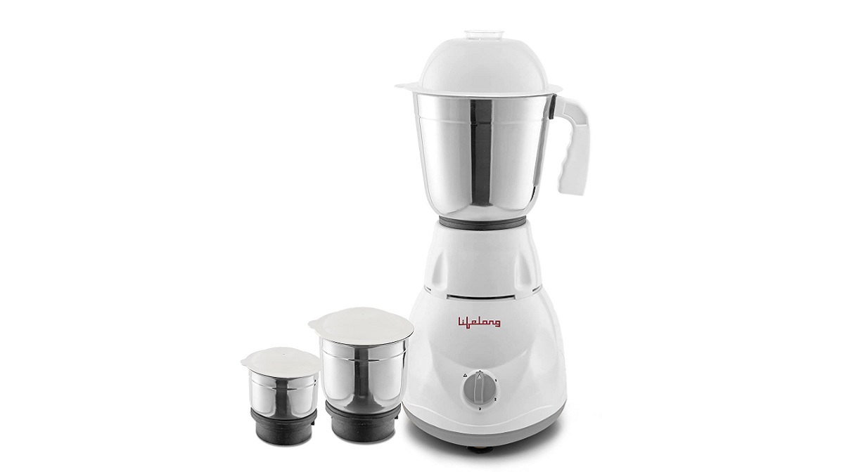 Mixer Machine घर पर ही बनानी है लस्सी या पीसे हुए मसालों का लेना है