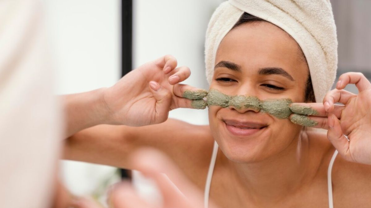 Oily Skin Face Scrub எண்ணெய் பசை சருமத்திற்கு சிம்பிளா வீட்டில்