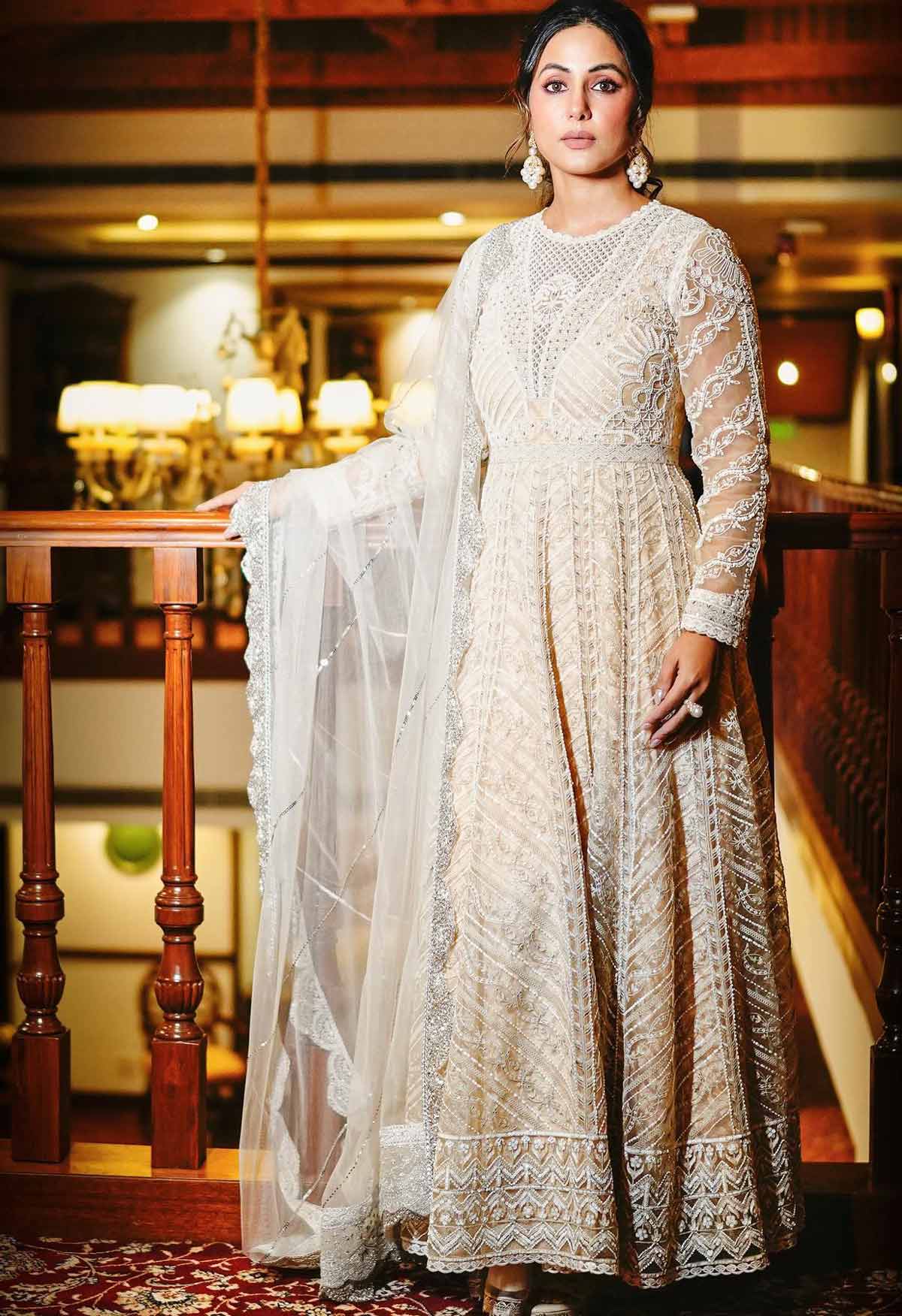 anarkali suit to look slim