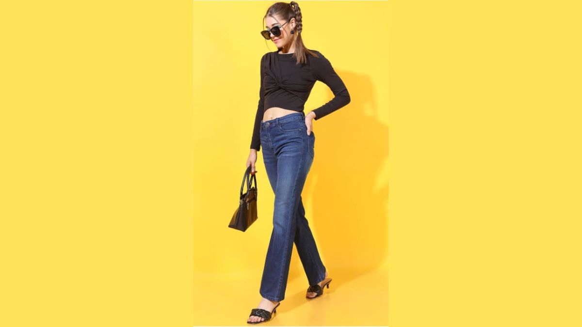Bootcut Jeans For Women: लूज फिटिंग वाले ये पैंट हैं बेहद कंफर्टेबल ...