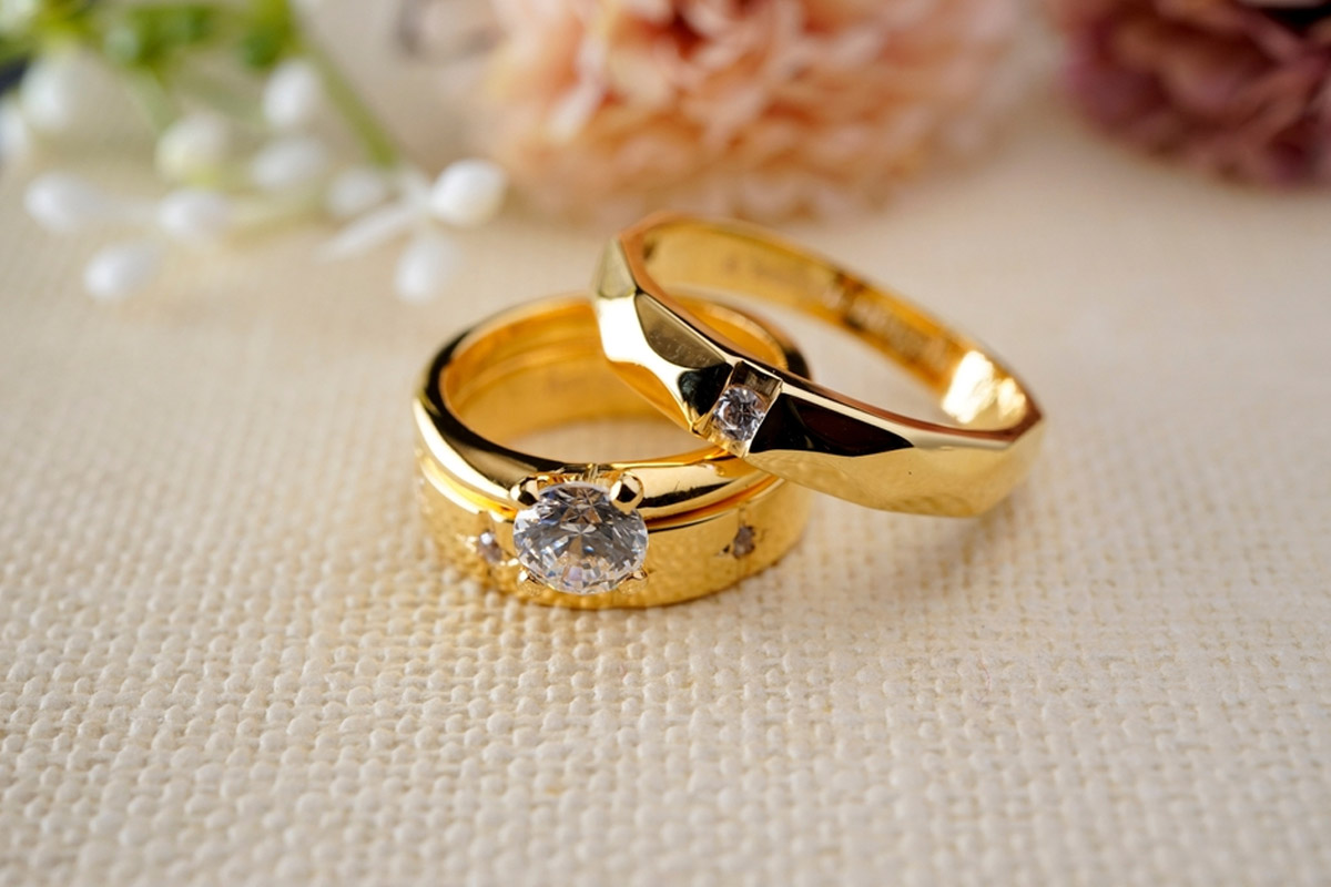 quick-diy-hacks-to-clean-gold-and-diamond-rings-at-home-herzindagi