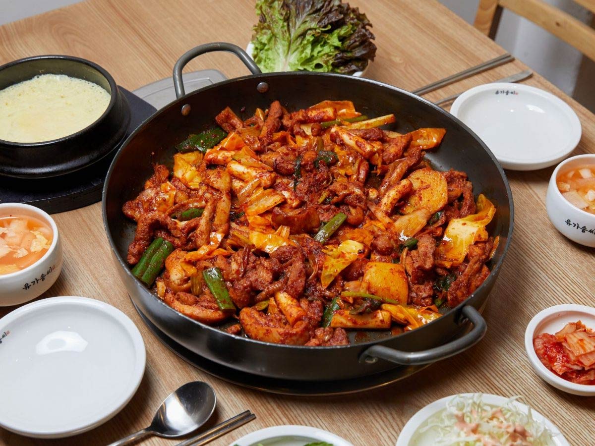 dakgalbi dish