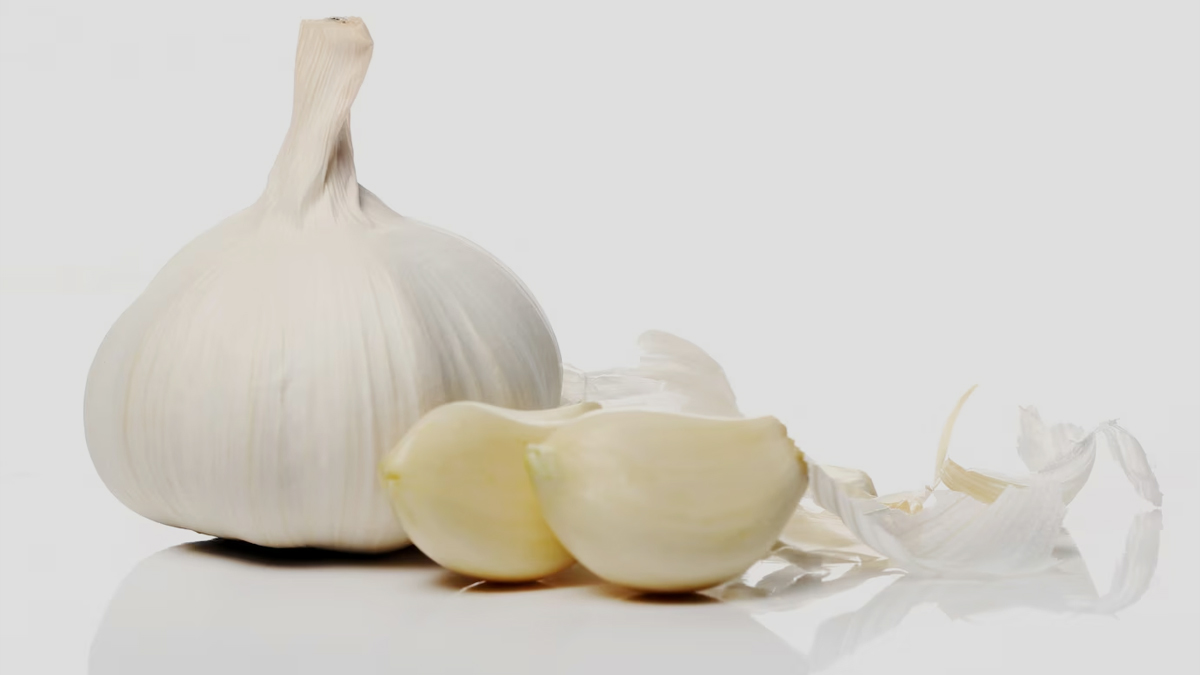 Garlic Benefits for BP உயர் இரத்த அழுத்தத்தை கட்டுப்படுத்த வேண்டுமா