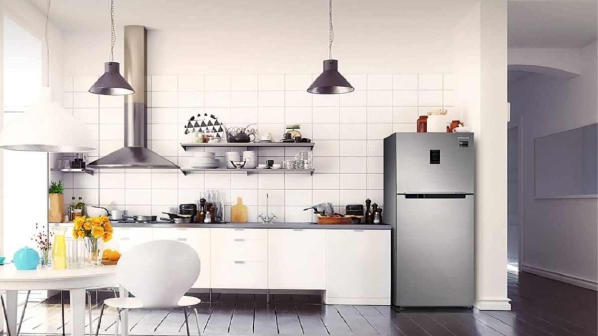 Samsung Double Door Refrigerator के गिर गए दाम, मिलेगा 33 तक का ऑफ amazon sale 2023 offers