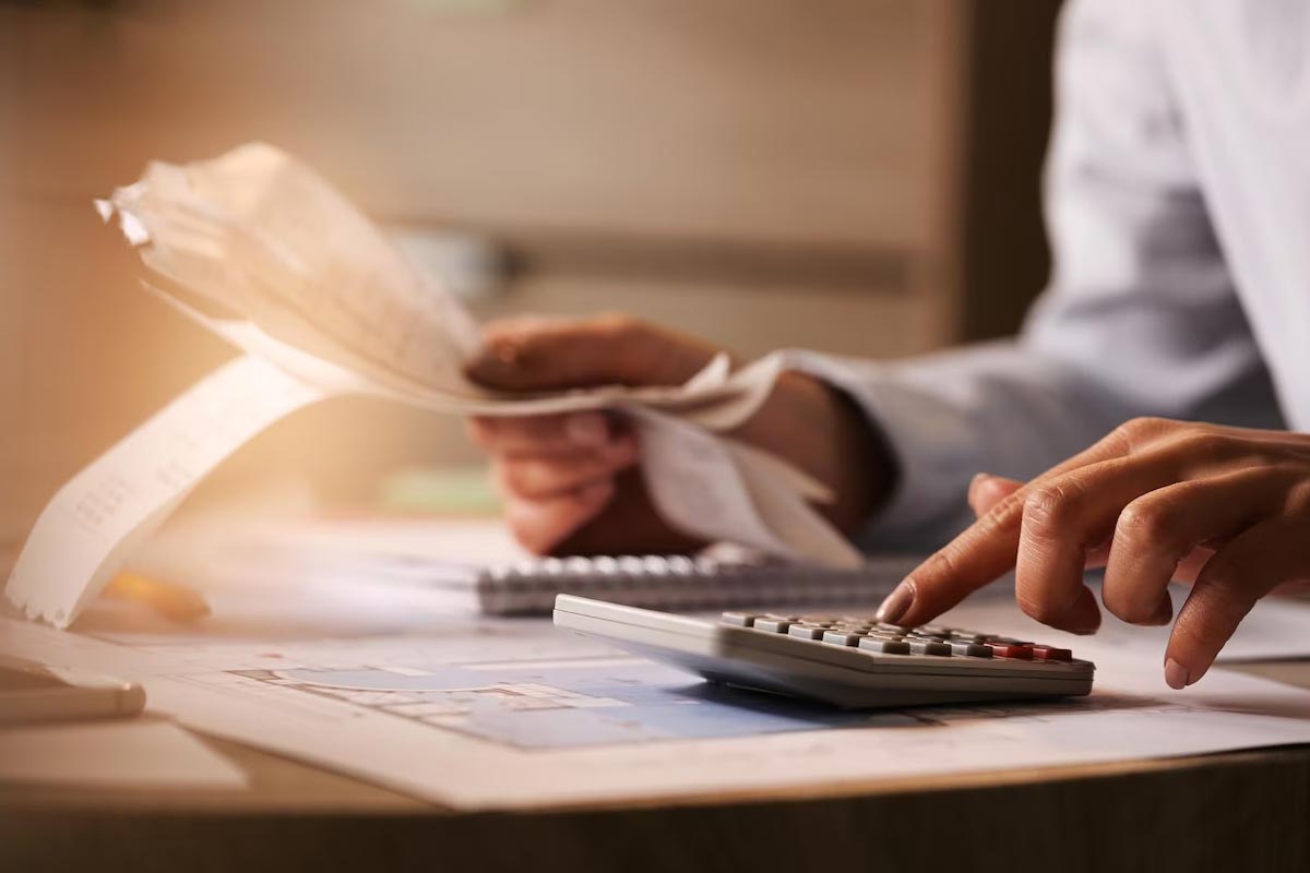 what happens to my money if a bank goes bankrupt