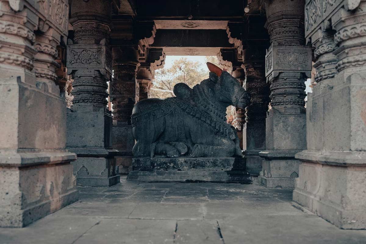 what is garbhgrih in temple