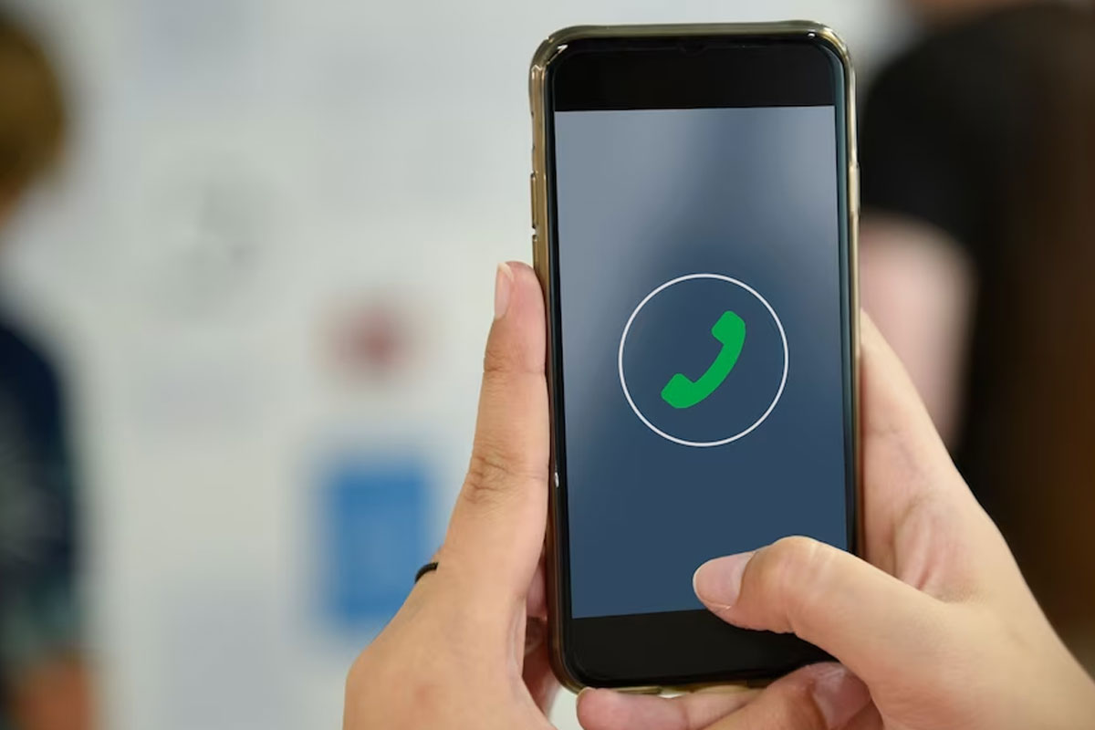 whatsapp silence unknown callers feature