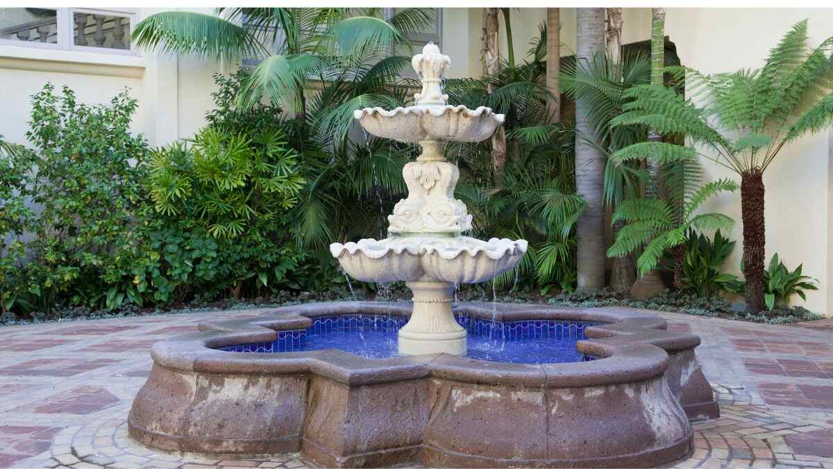 Garden Fountain से घर में आएगी पॉजिटिविटी ...