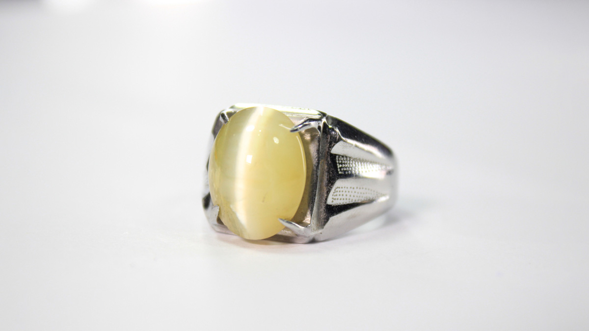 Lehsunia stone significance hindi