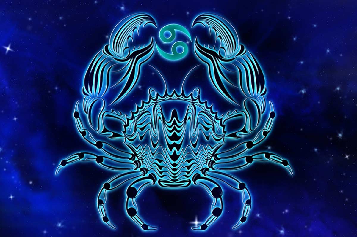 cancer zodiac astro remedy for april month