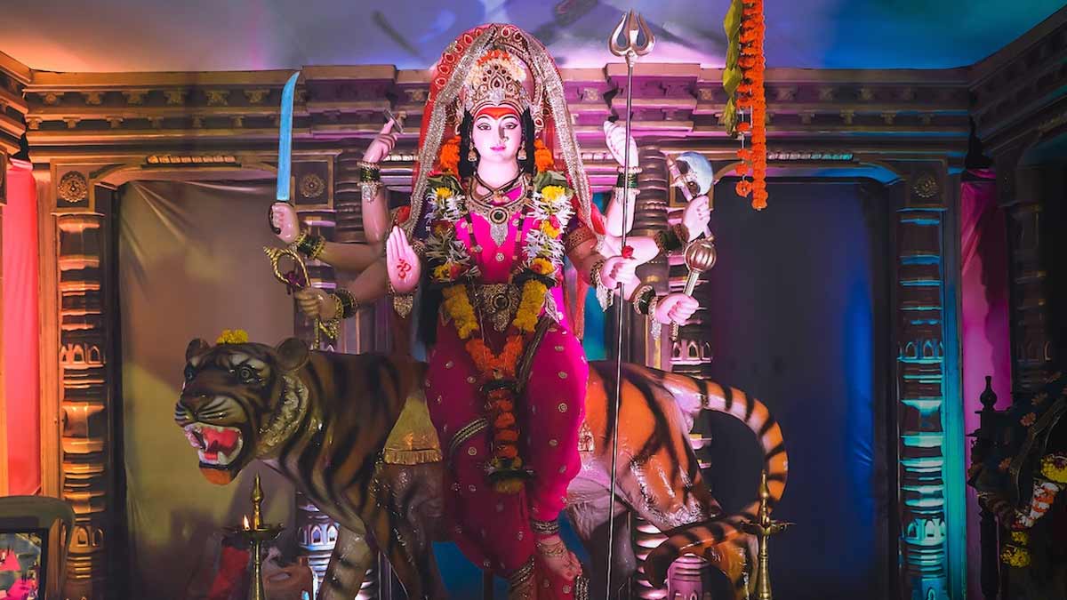 Durga Ashtami 2023 Puja Vidhi & Shubh Muhurat: कब है दुर्गा अष्टमी, जानें  शुभ मुहूर्त, पूजा विधि और महत्व | Durga Ashtami 2023 Puja Shubh Muhurat |  chaitra navratri ashtami tithi 2023