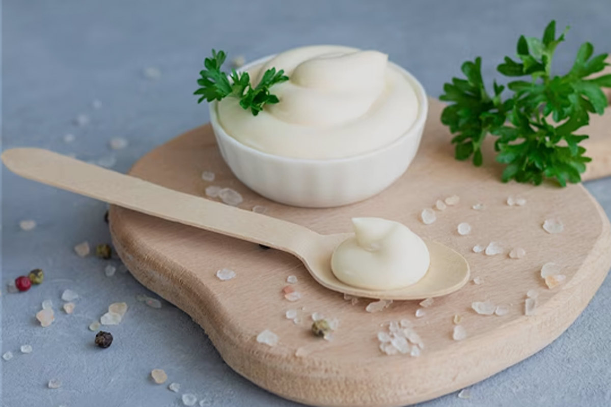 does yogurt and curd cause acne