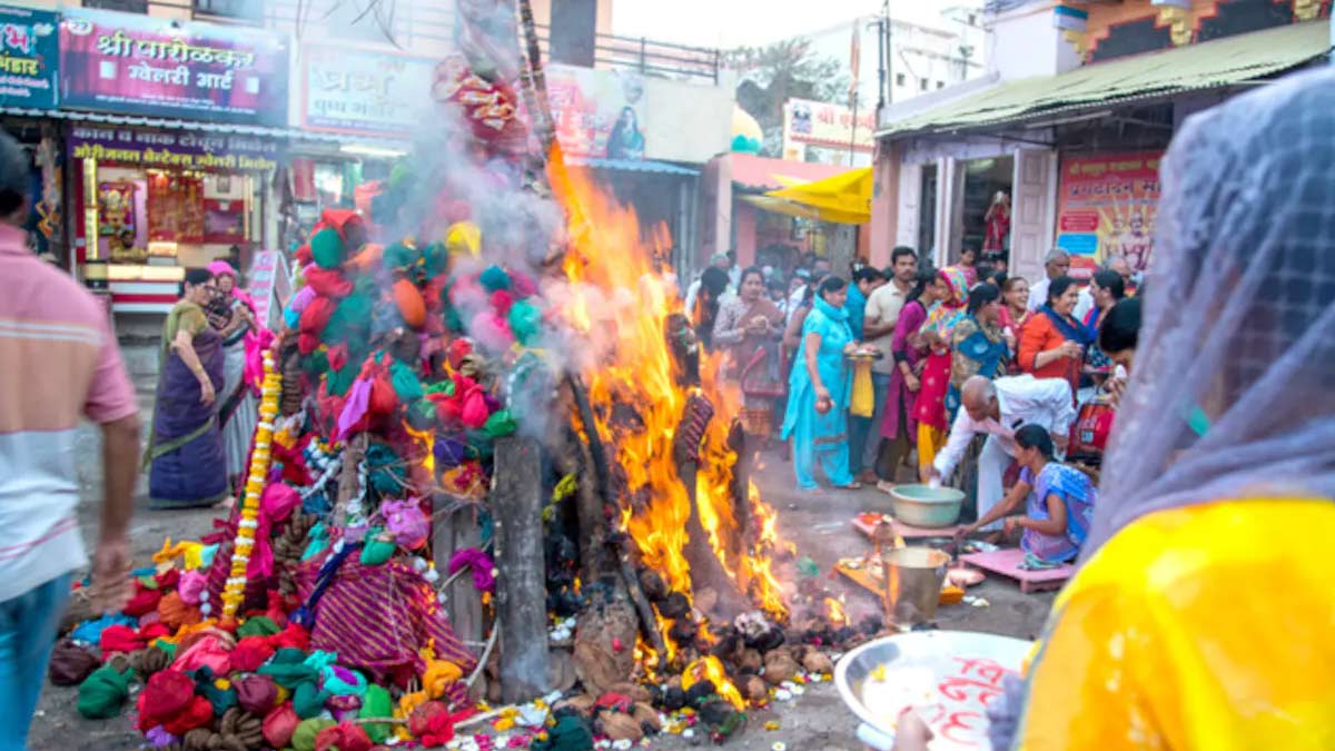 holika dahan mantra