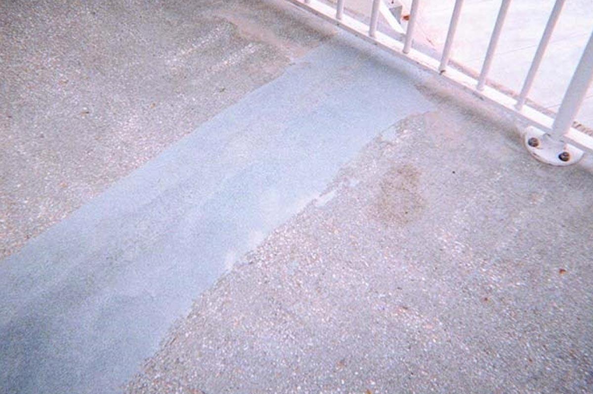 how to clean balcony in hindi