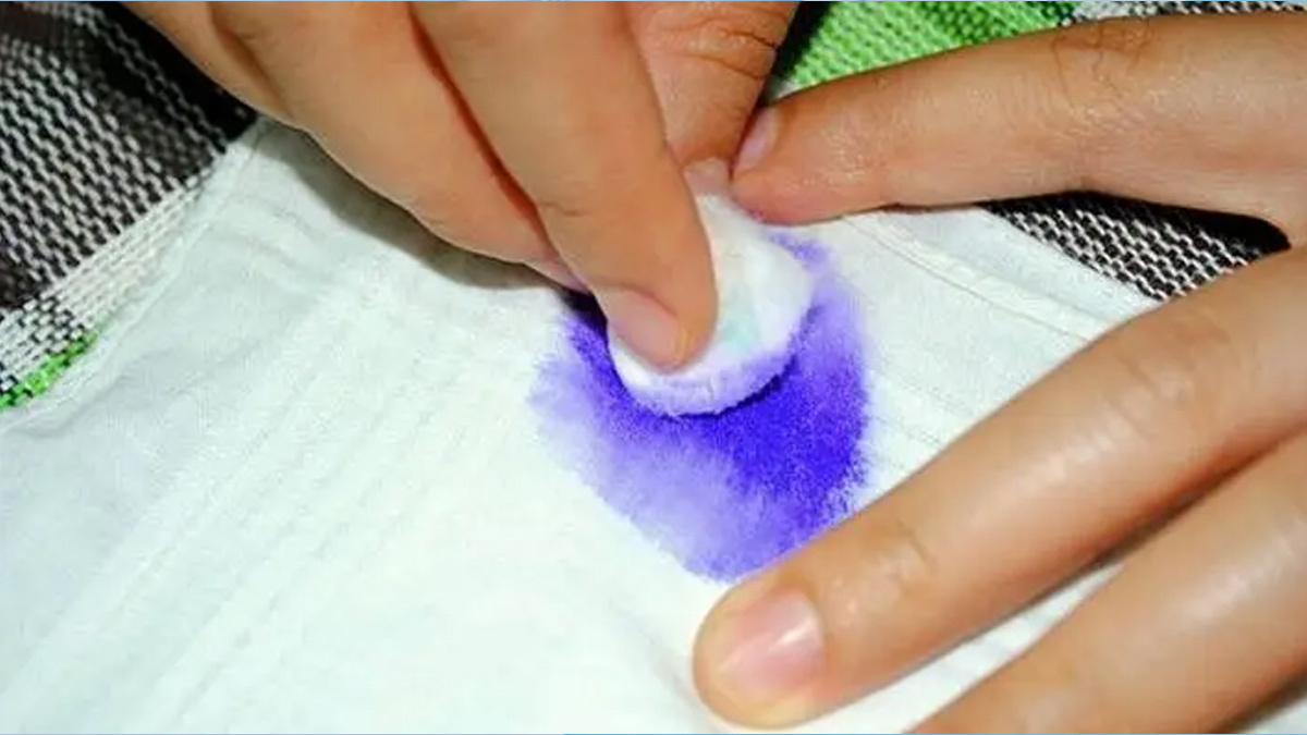 how to remove sketch pen marks from uniform