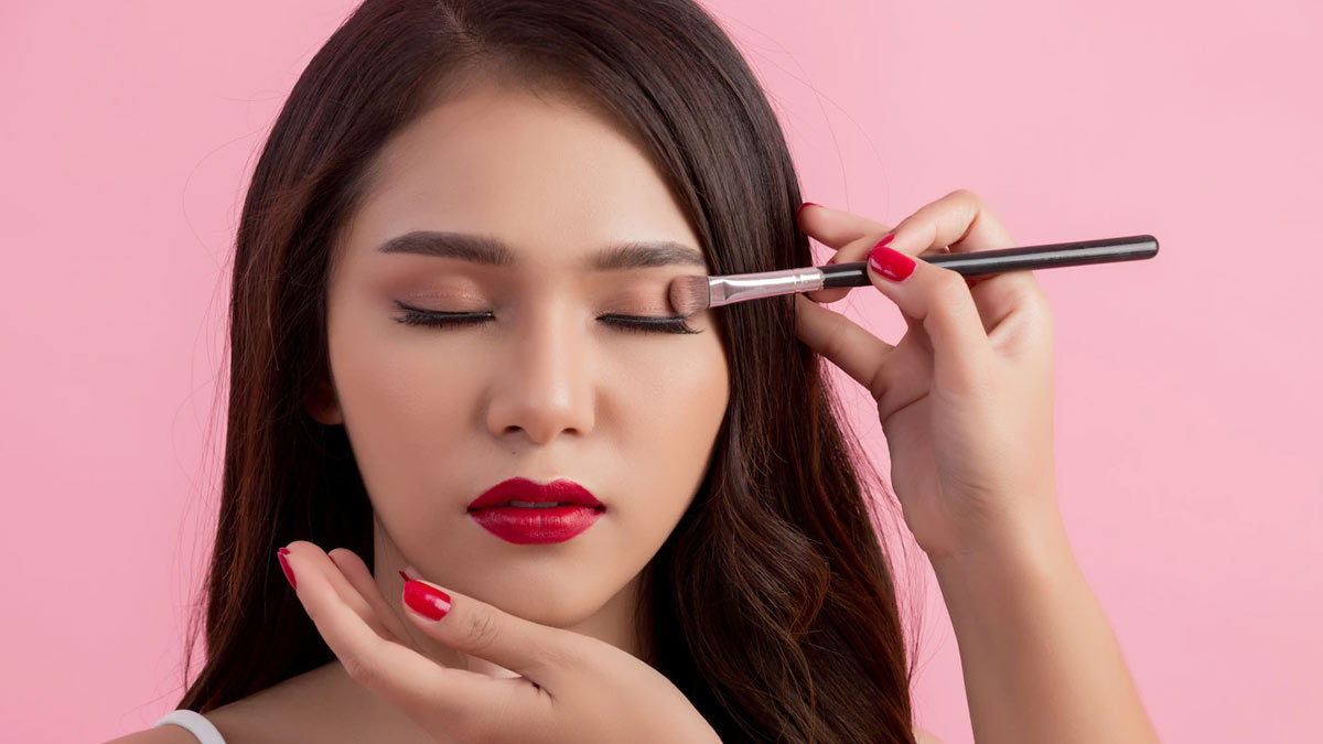 how to use blush as eyeshadow tips