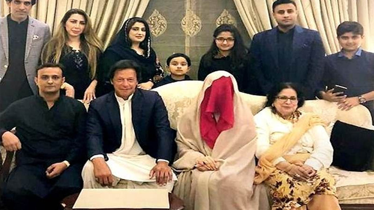 imran khan with wife bushra bibi