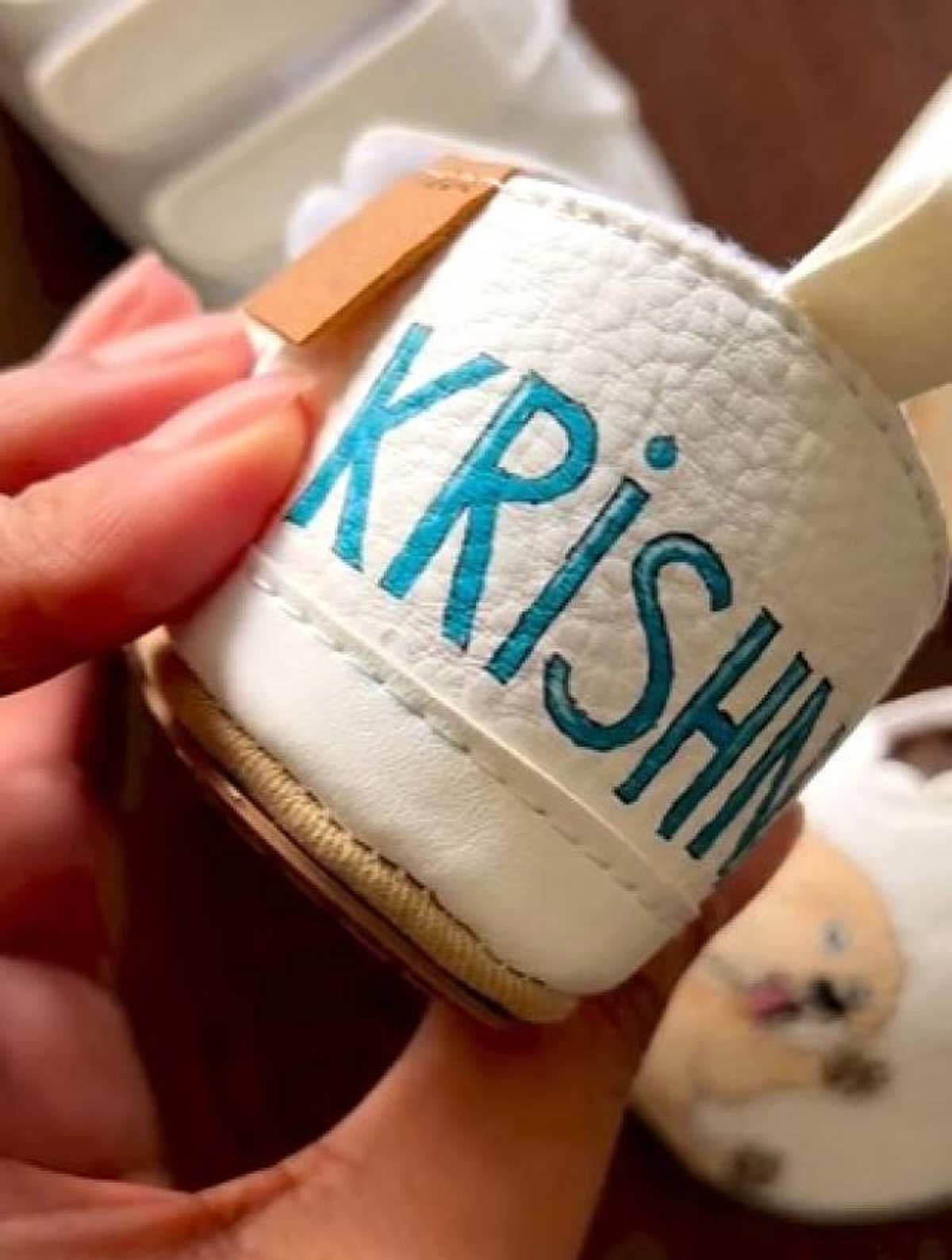 isha ambani twins shoes price