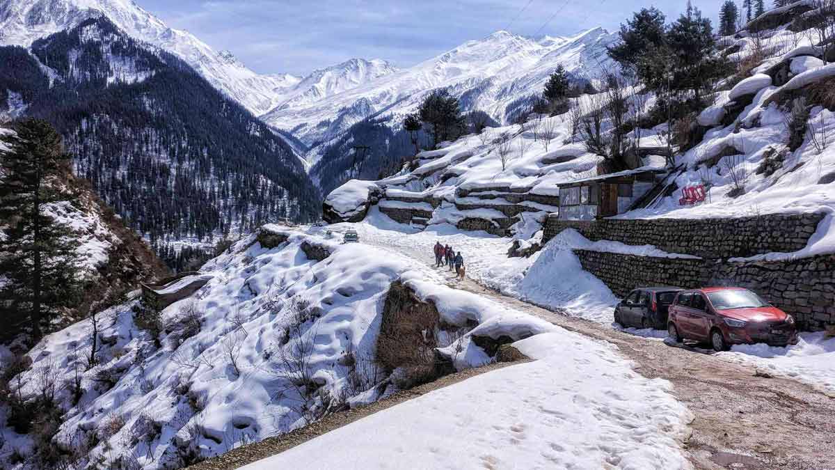 parvati valley in hindi