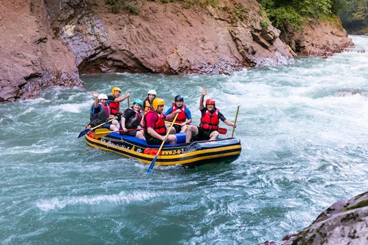 river rafting safety tips