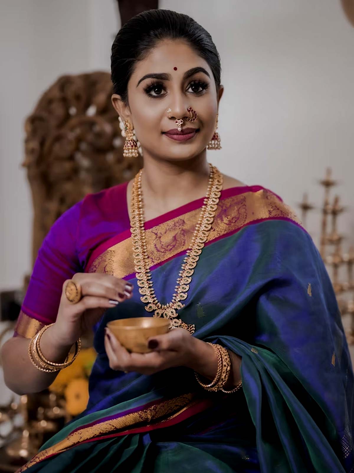 royal blue colours for first day