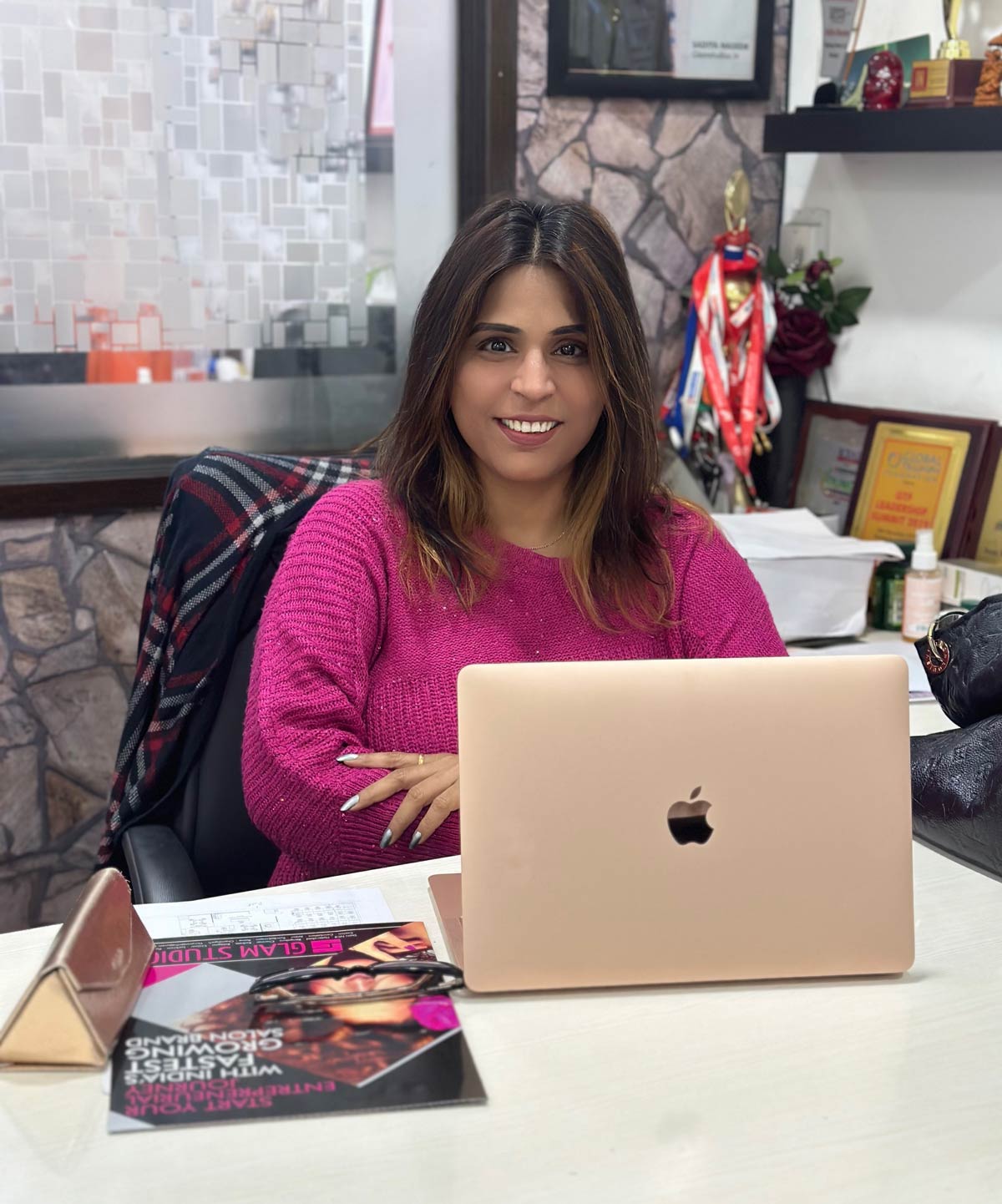 who is sadiya naseem founder of Glam Studios