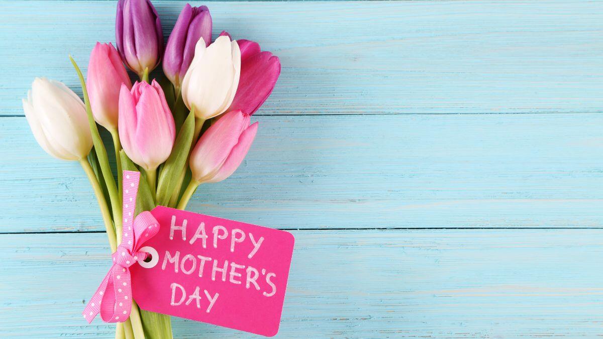 Best Books to Read on Mothers Day: ऐसी किताबें जो आपको आपकी माँ के और करीब ले आएंगी