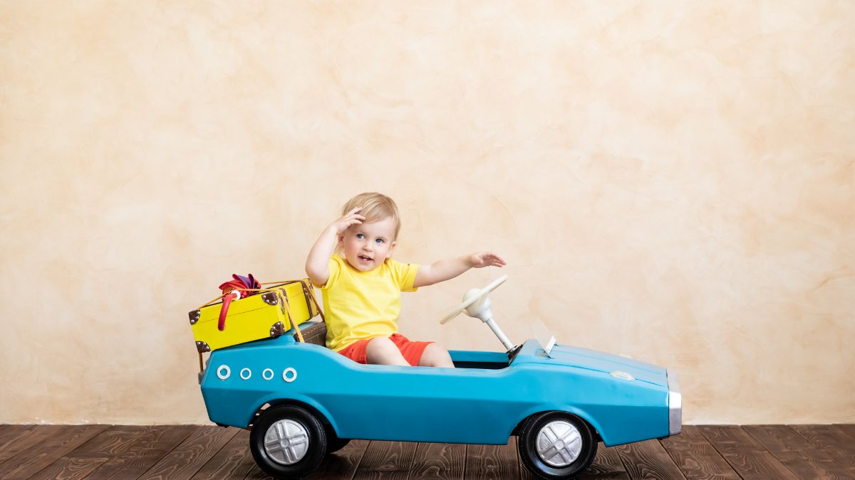 Battery Toys Cars: अपने नन्हे-मुन्ने को गिफ्ट करें, ये खूबसूरत और स्टाइलिश टॉय कार्स  
