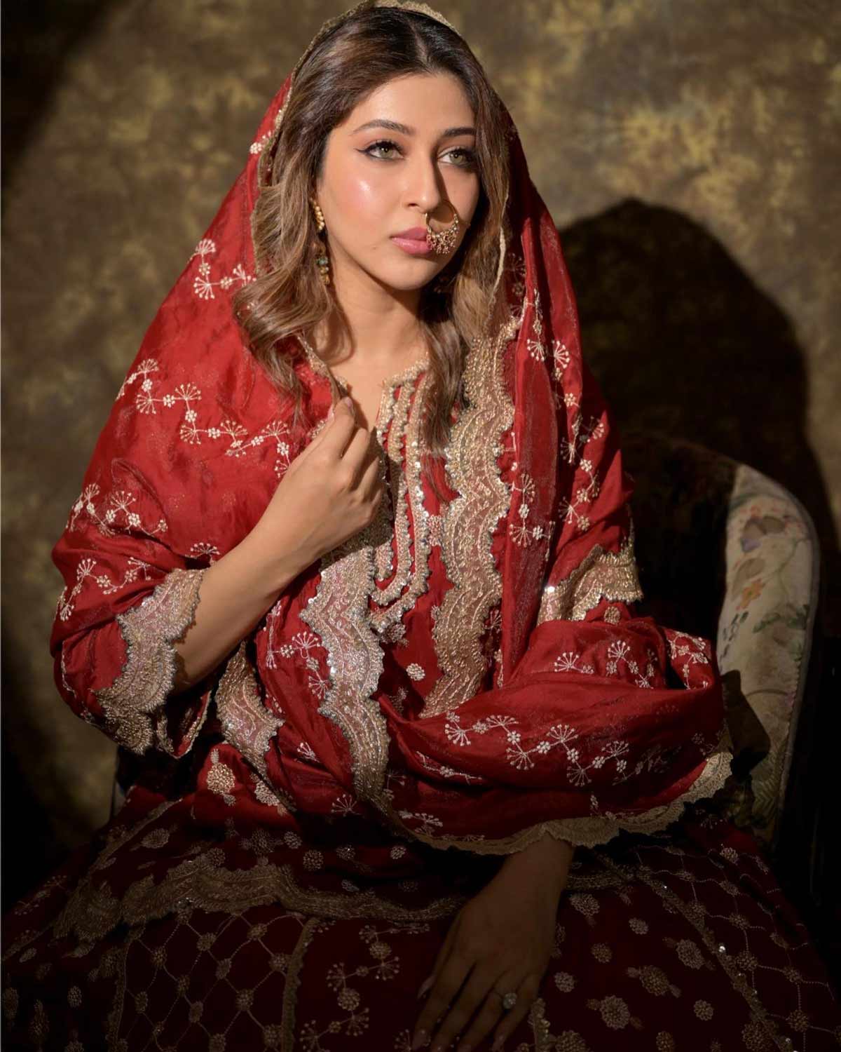 actress sonarika bhadouria