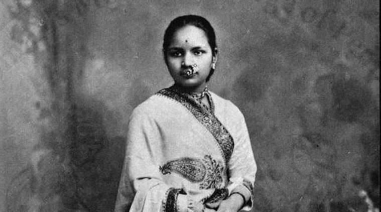 anandi gopal joshi female doctor india