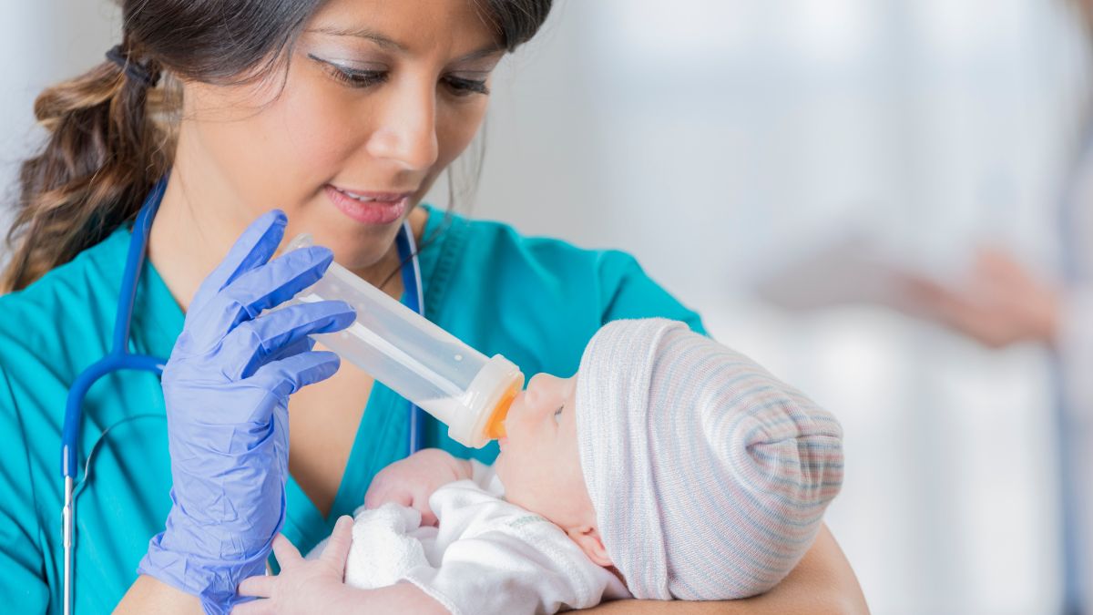 Infant Sterilizer: स्‍टेरिलाजर मशीन की मदद से अपने बच्चे की बॉटल को बनाएं 99% जर्म्स फ्रेस   