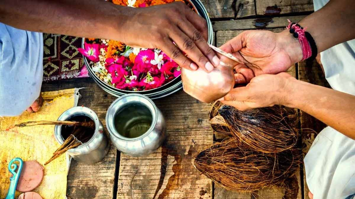 clothes colors during work