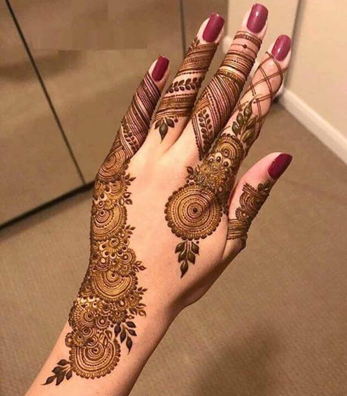 cut out mehndi for small hands