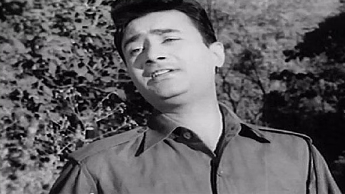 Parveen Choudhary & Dev Anand | Vintage bollywood, Bollywood pictures,  Classic films