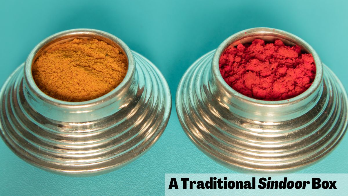 inside pix sindoor box