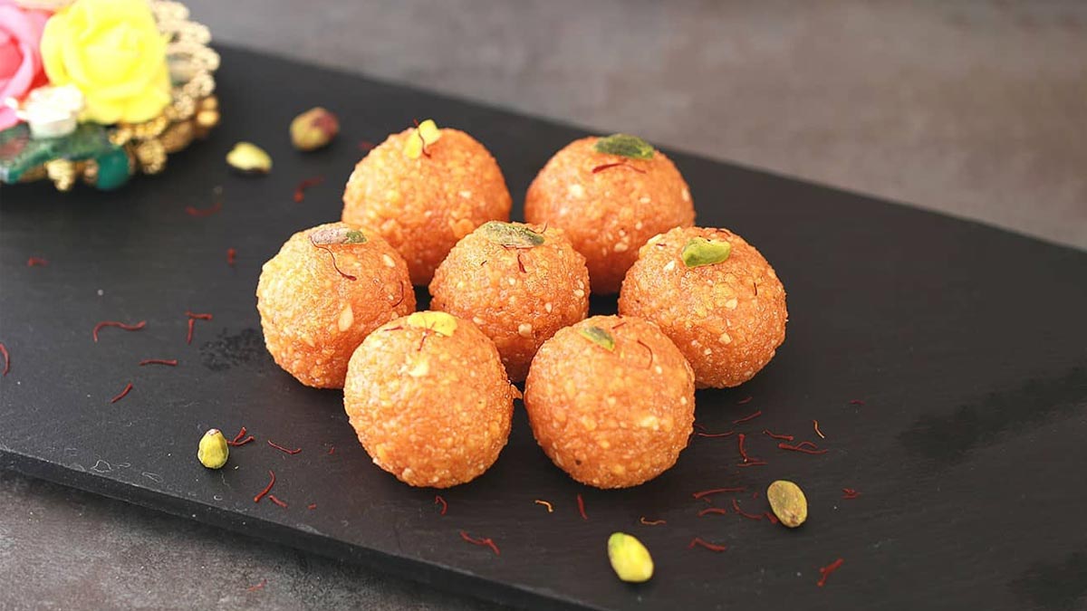 अब आसानी से बना सकते हैं मोतीचूर के लड्डू, पंकज भदौरिया ने शेयर किए टिप्स |  tips for making motichoor ladoos by pankaj bhadouria | HerZindagi